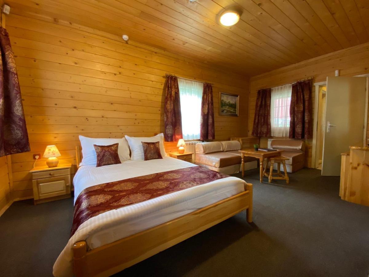 Alpin Borovets, Алпин Боровец Exteriör bild