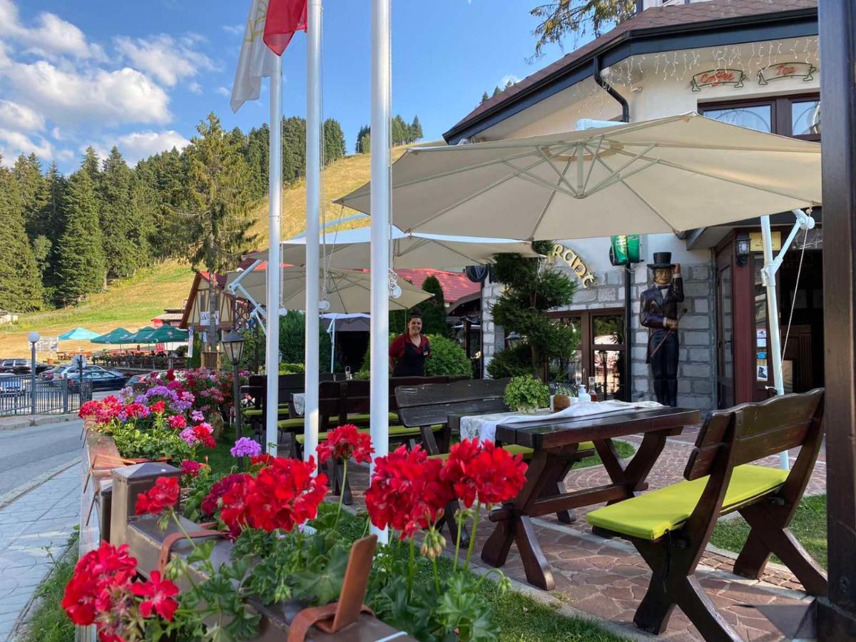 Alpin Borovets, Алпин Боровец Exteriör bild