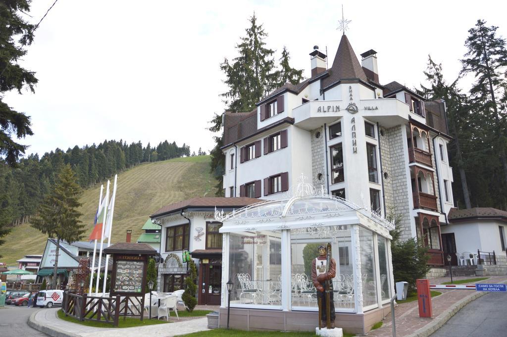 Alpin Borovets, Алпин Боровец Exteriör bild