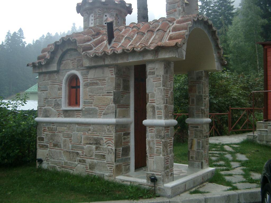 Alpin Borovets, Алпин Боровец Exteriör bild
